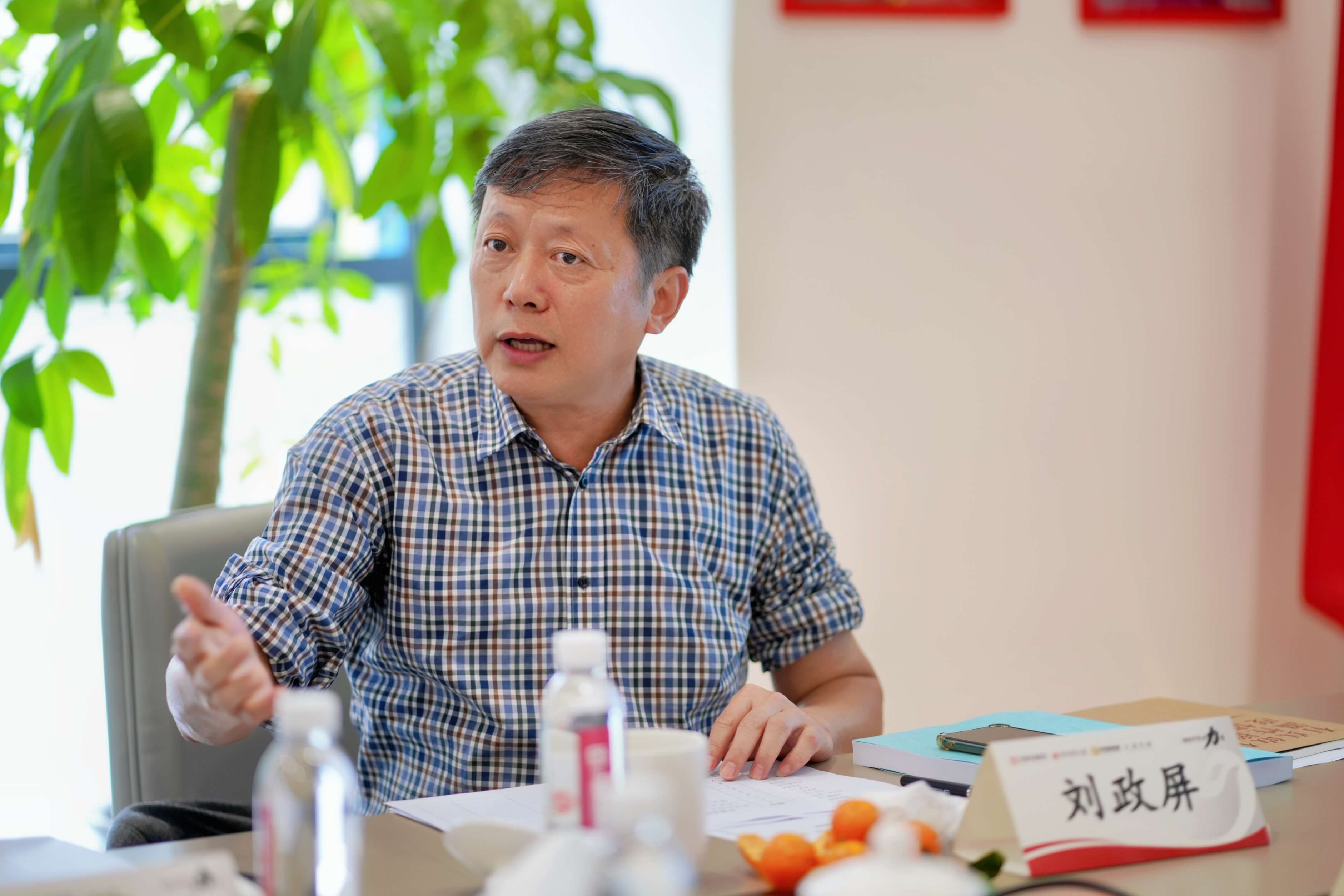 “江南江北我的家”主题文艺作品征集大赛评审现场