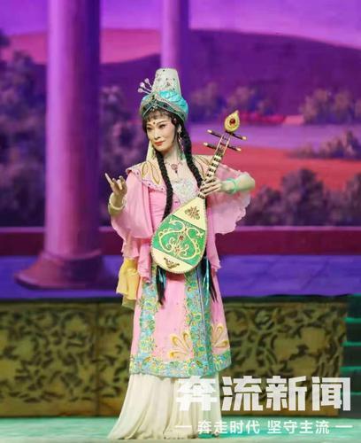 京劇《絲路花雨》巡演：用國粹藝術詮釋敦煌文化